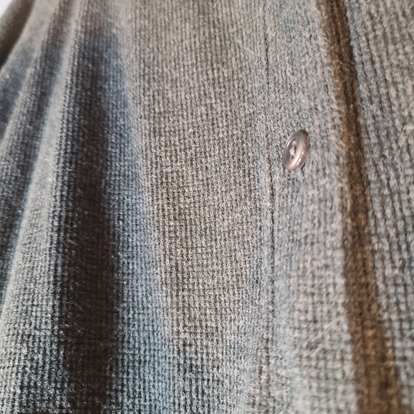 Eddie Bauer black cardigan sweater - Picture 2 of 6